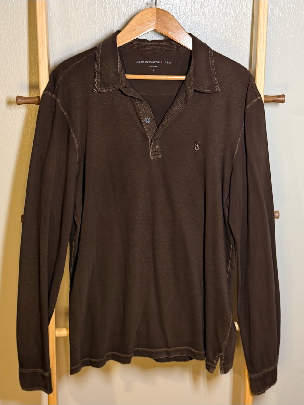 John Varvatos Men's Long Sleeve Polo in Dark Brown